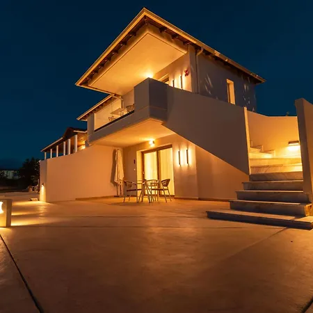 Aparthotel Thrive Sarti