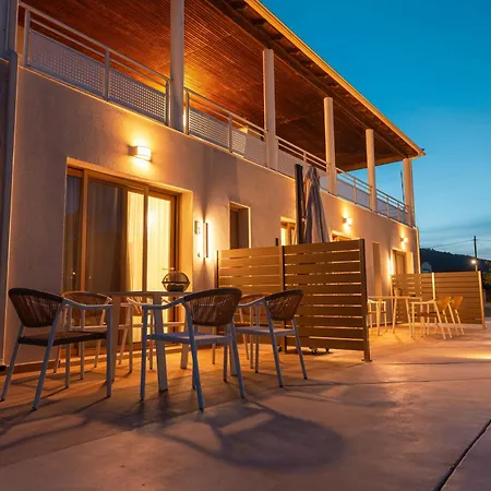 Thrive Aparthotel Sarti