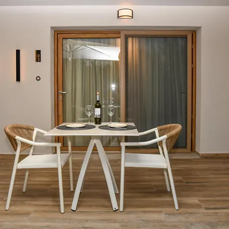 Thrive 3* Σάρτη