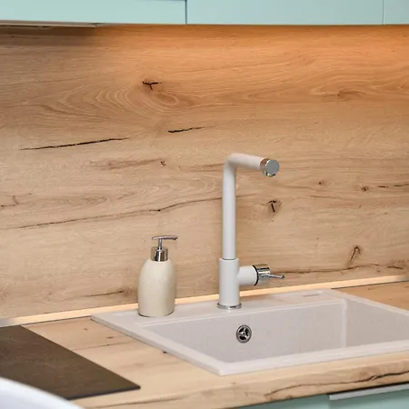 Ξενοδοχείο με διαμερίσματα Thrive