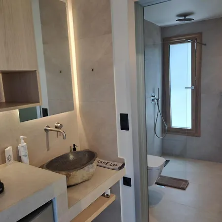 Thrive Aparthotel 3*