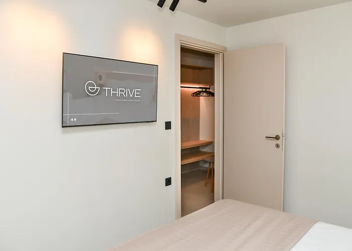 Thrive Hotel apartamentowy Sarti
