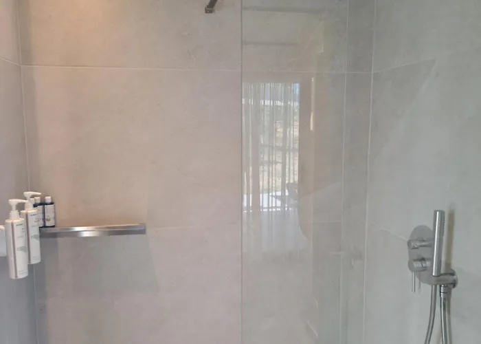 Thrive Hotel apartamentowy 3*