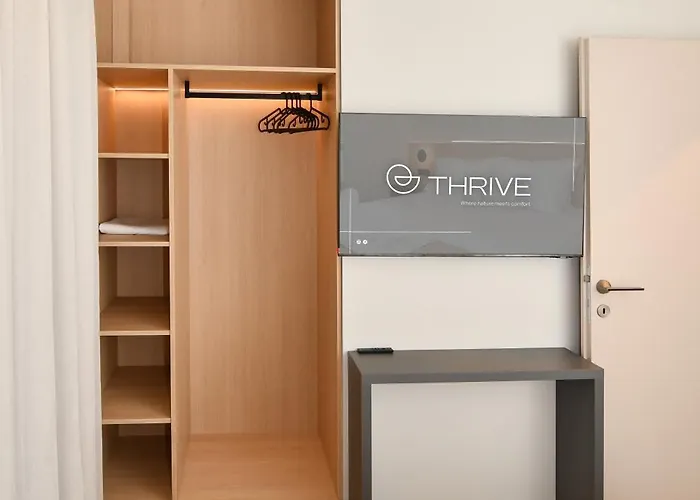 Thrive Hotel apartamentowy Sarti