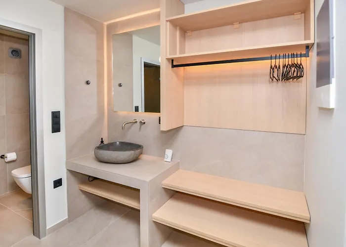 Hotel apartamentowy Thrive Sarti